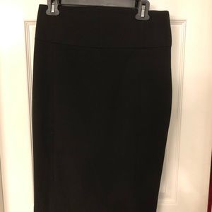 Black pencil skirt (8)